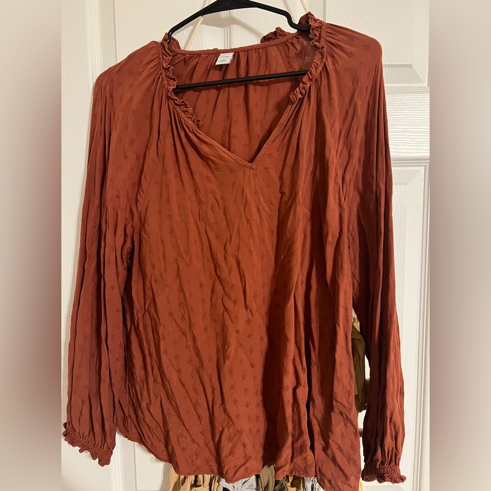 Old Navy Brown and Orange Ruched Long Sleeve Blouse